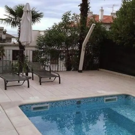 Apartment Blue *